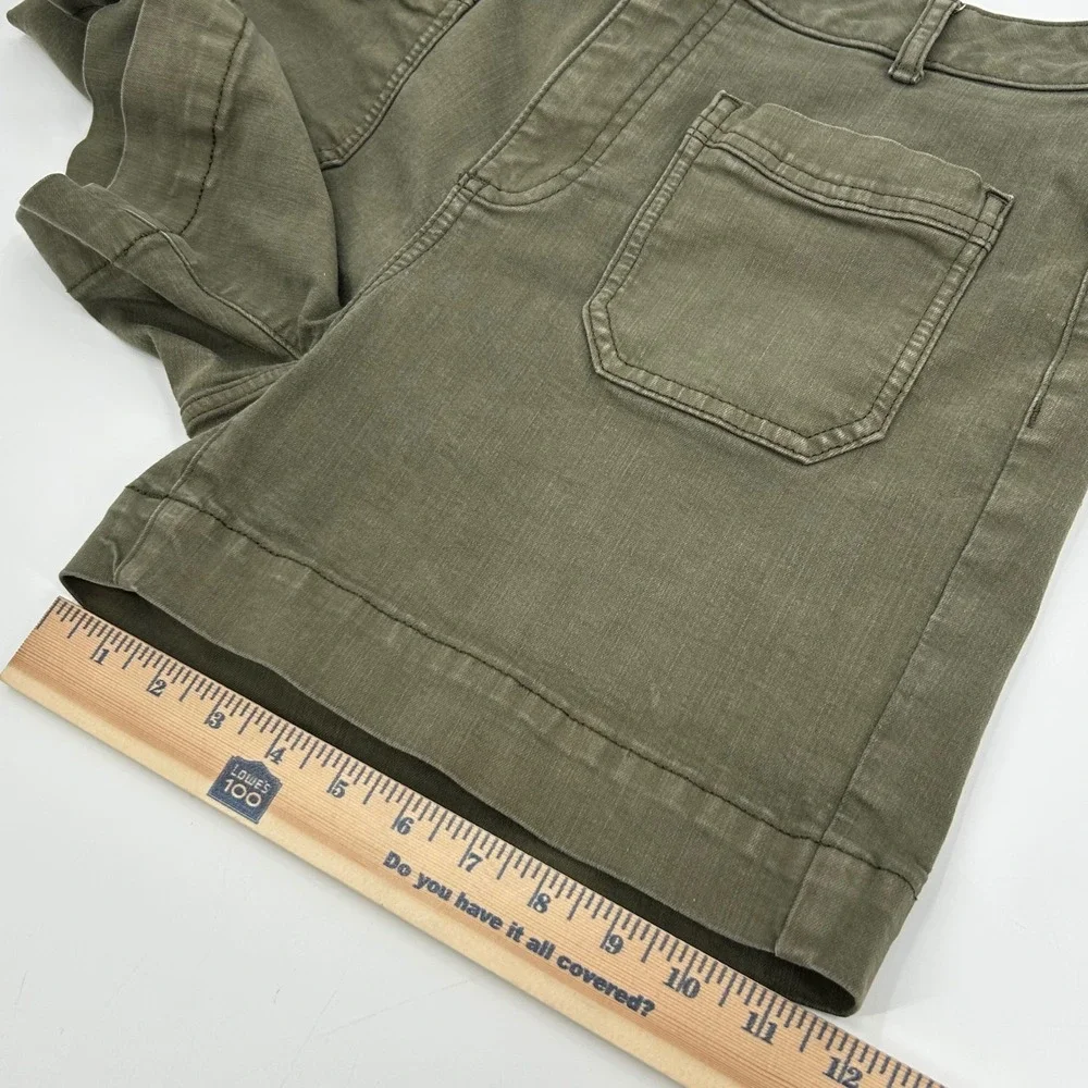 Simply Vera Vera Wang Womens Olive Green Utility Stretch Denim Shorts Size 8